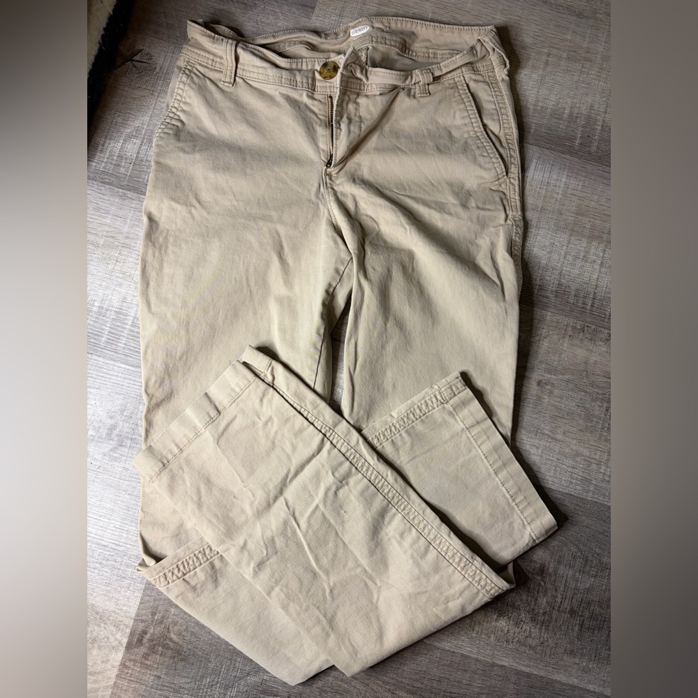 Old Navy Khaki pants